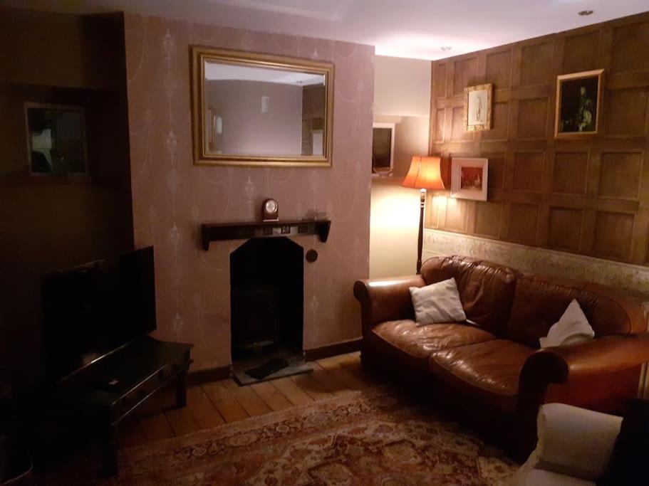 Characterful Cottage Near The Sea, Beach, Pier & Shops Weston-super-Mare Exteriör bild
