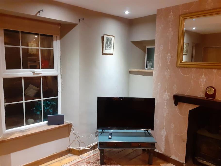 Characterful Cottage Near The Sea, Beach, Pier & Shops Weston-super-Mare Exteriör bild